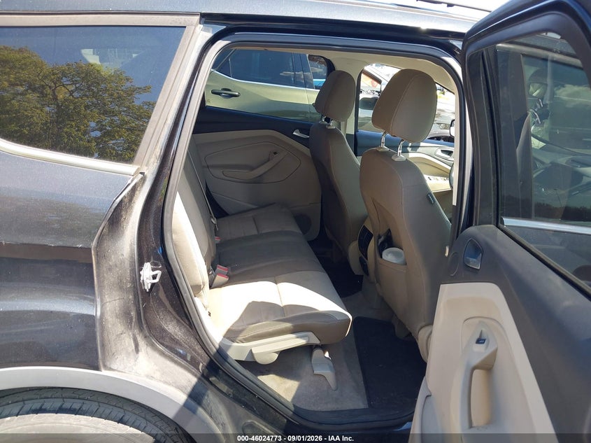 2015 FORD ESCAPE auction photo 8