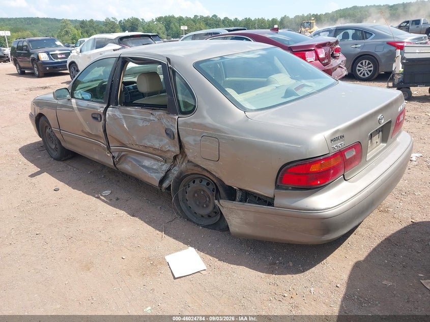 1999 TOYOTA AVALON auction photo 3