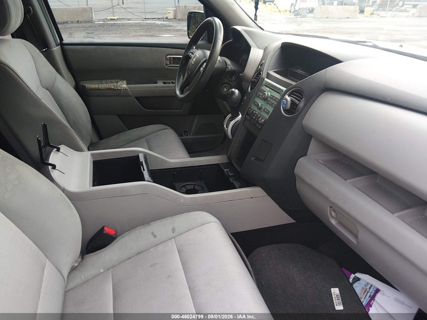 2011 HONDA PILOT auction photo 5