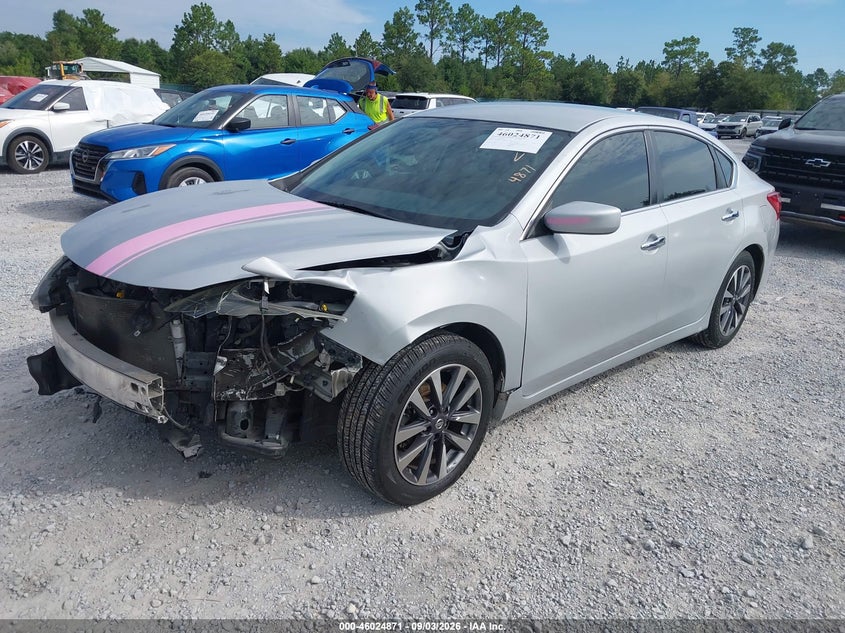 2017 Nissan Altima, Left Front, IAAI, VIN 1N4AL3APXHC253755 — photo 2