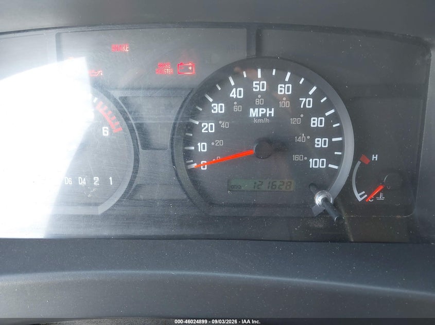 2016 ISUZU NPR HD GAS CREW auction photo 5
