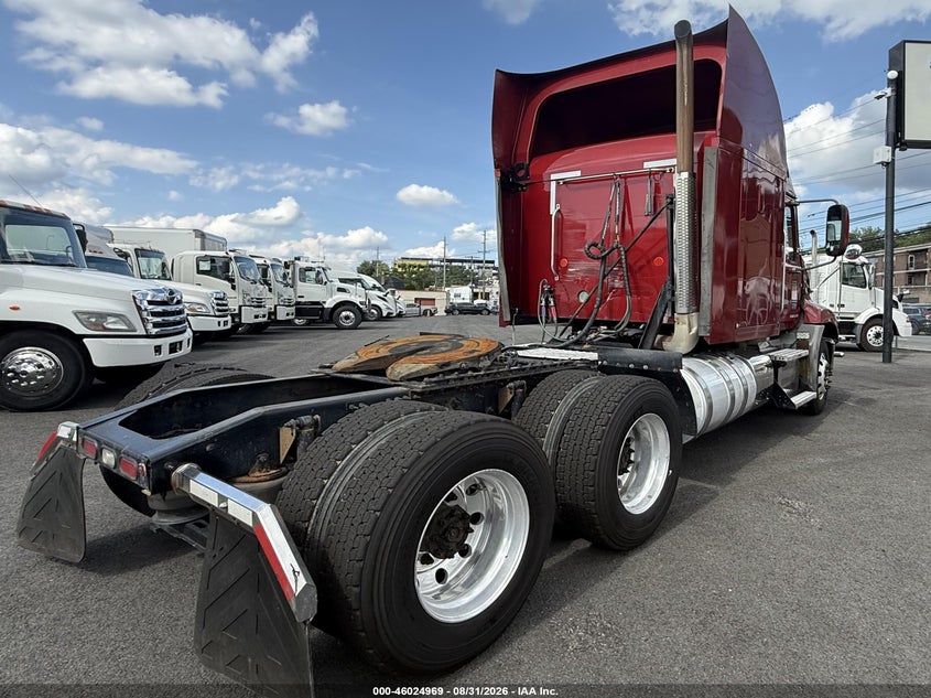 2017 MACK PINNACLE CXU613 auction photo 3