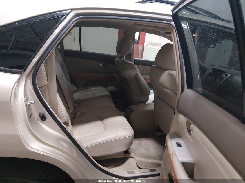 Фото 8 - LEXUS RX 350