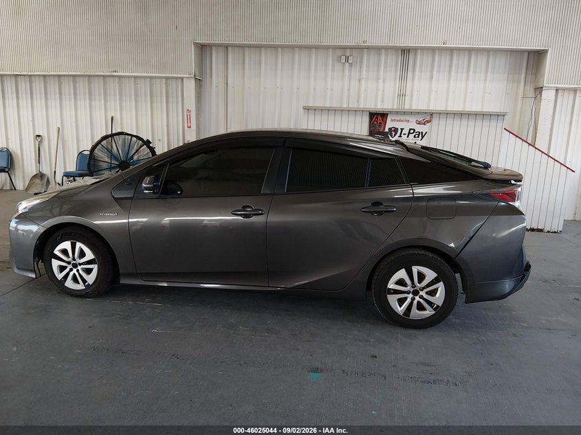 TOYOTA PRIUS - zdjęcie 13