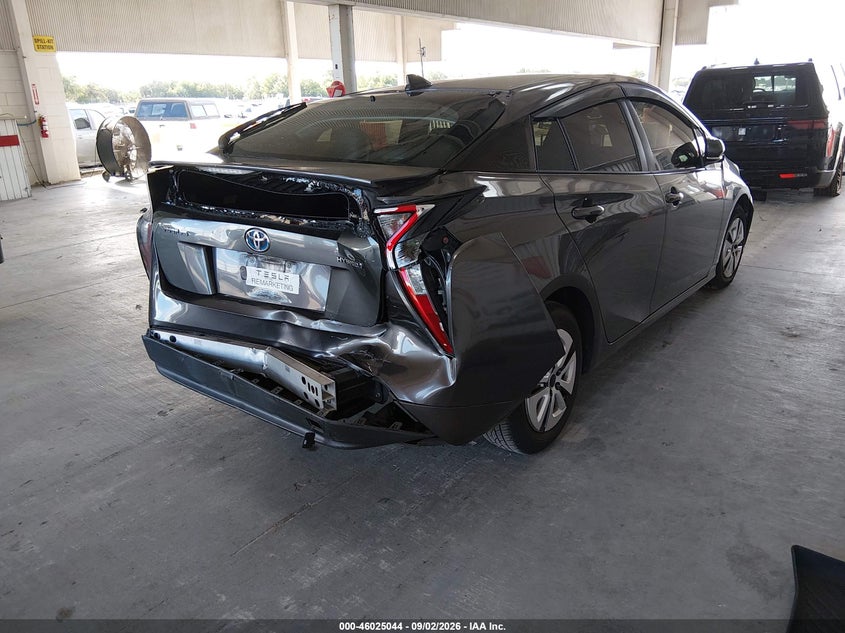 TOYOTA PRIUS - zdjęcie 4
