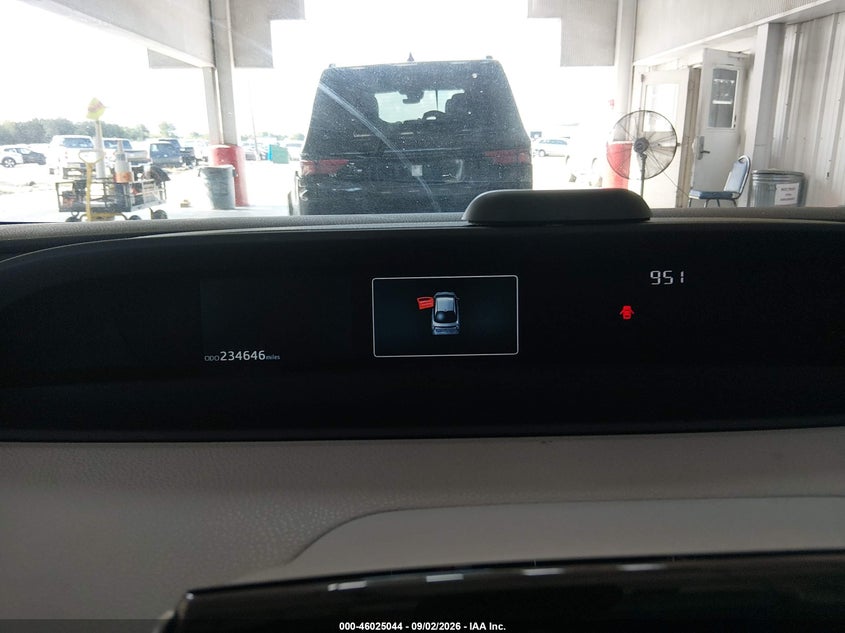 TOYOTA PRIUS - zdjęcie 7