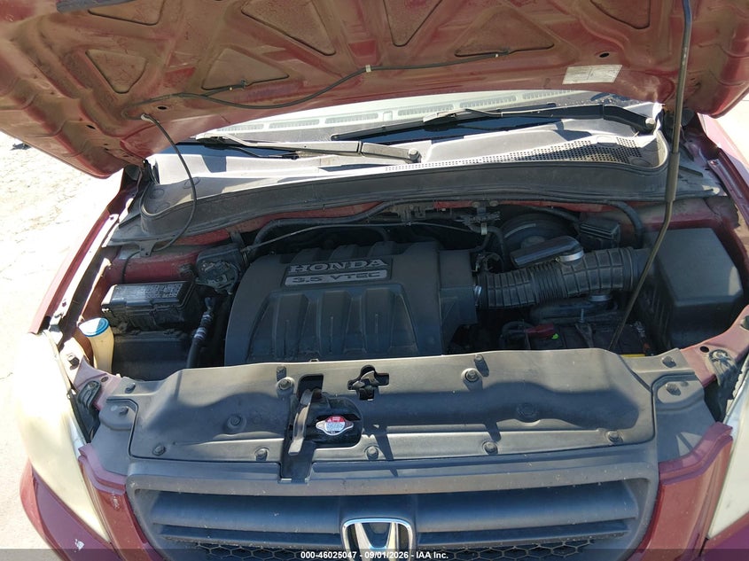 HONDA PILOT 2005 VIN 2HKYF18525H515132