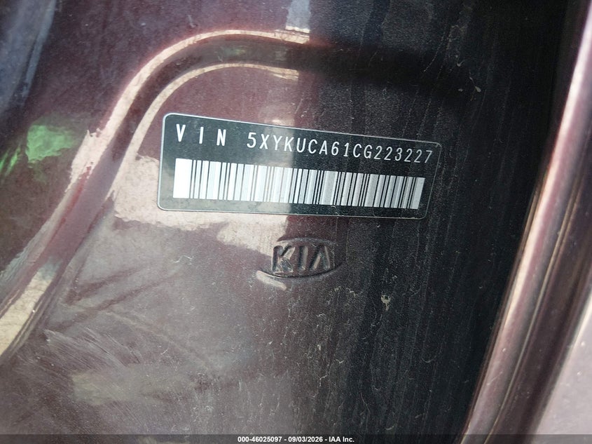 KIA SORENTO 2012 VIN 5XYKUCA61CG223227