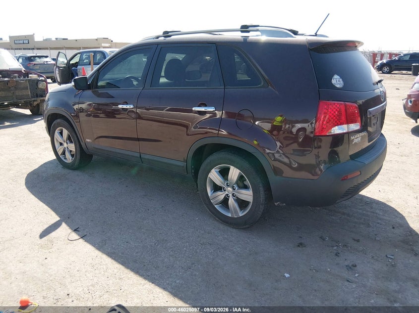 2012 KIA SORENTO auction photo 3