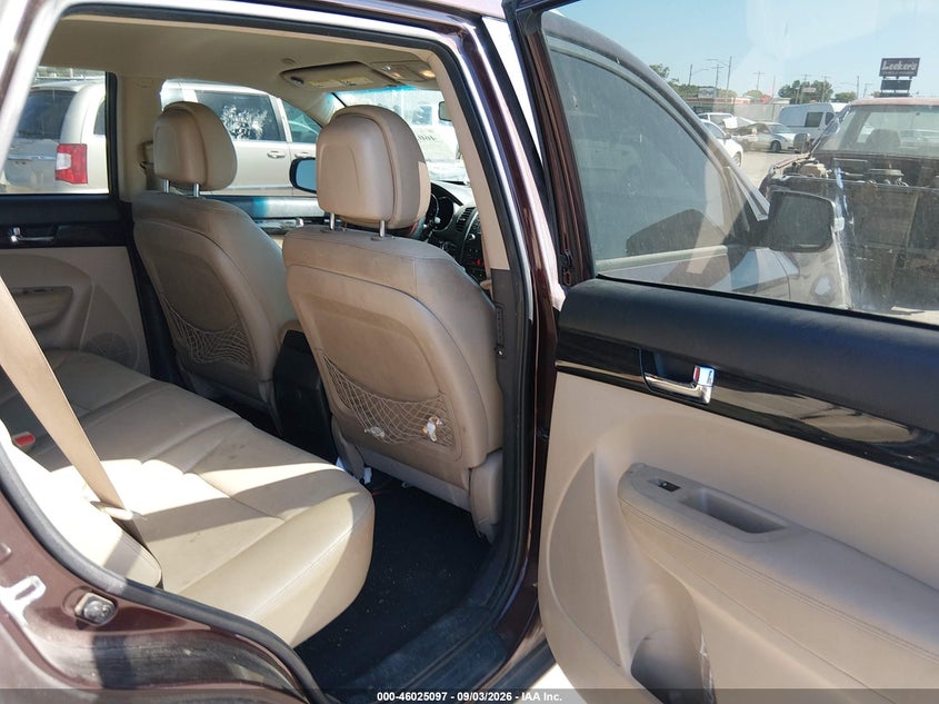 2012 KIA SORENTO auction photo 8