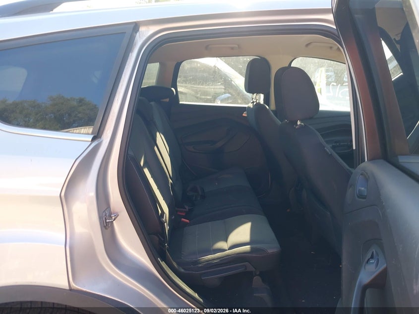 2016 FORD ESCAPE auction photo 8