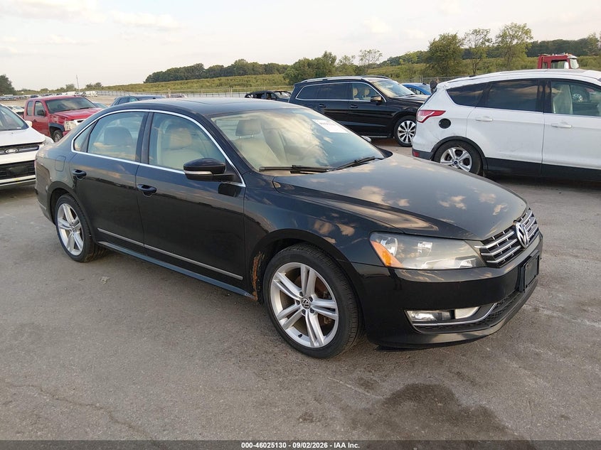 2013 VOLKSWAGEN PASSAT auction photo 1