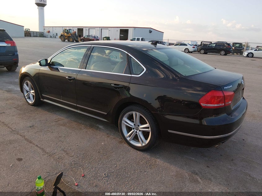 2013 VOLKSWAGEN PASSAT auction photo 3