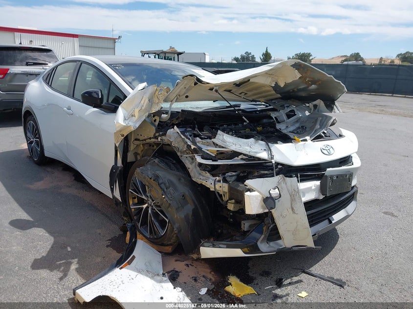 TOYOTA PRIUS - zdjęcie 1