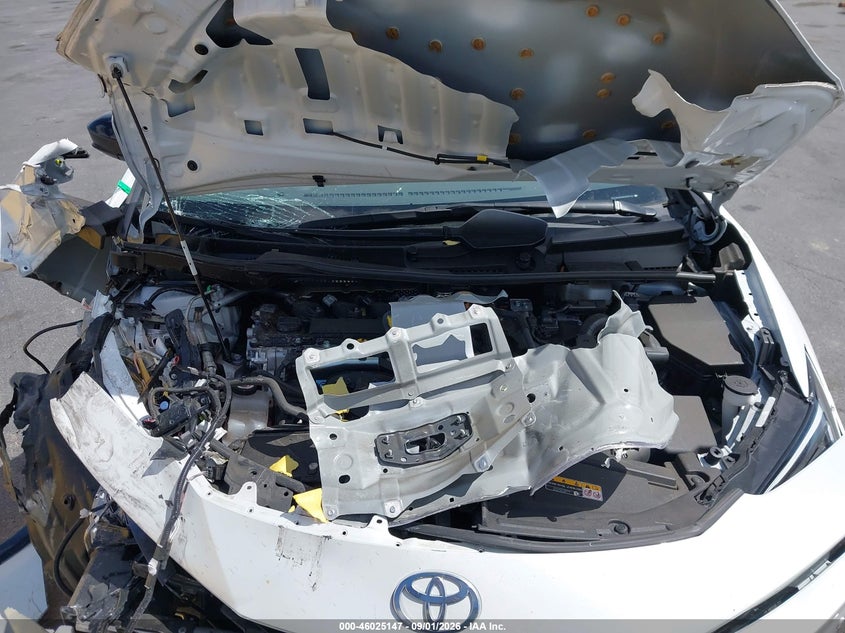 TOYOTA PRIUS - zdjęcie 10