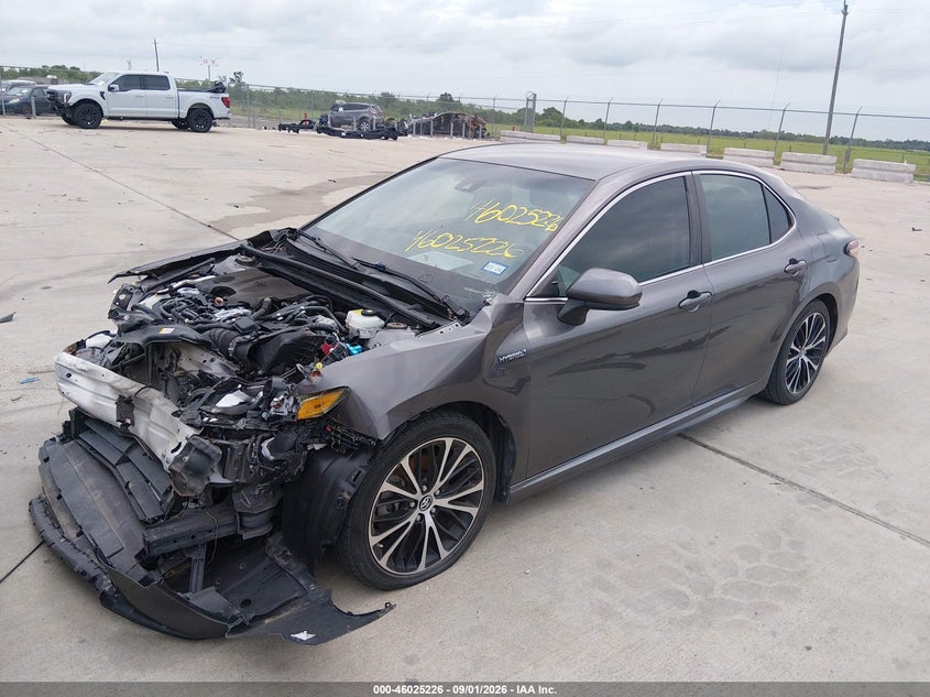TOYOTA CAMRY HYBRID 2018 VIN 4T1B21HK2JU001817