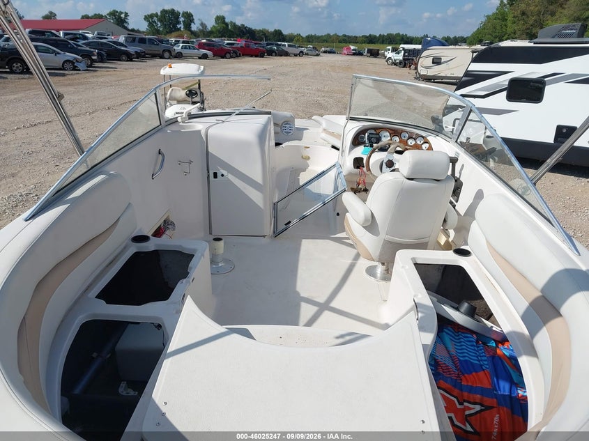 2004 STARCRAFT 2410 auction photo 5