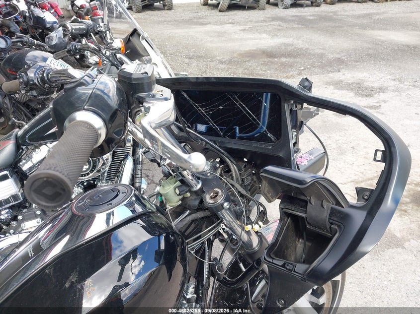 HARLEY-DAVIDSON FLTRX 2024