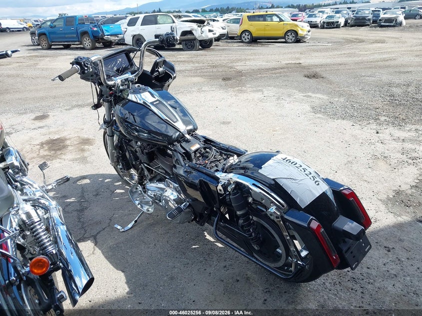 HARLEY-DAVIDSON FLTRX 2024