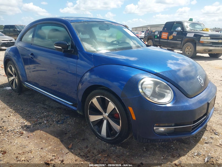 2012 VOLKSWAGEN BEETLE auction photo 1