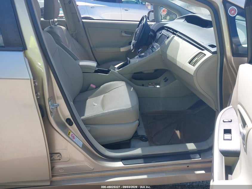 2010 TOYOTA PRIUS auction photo 5