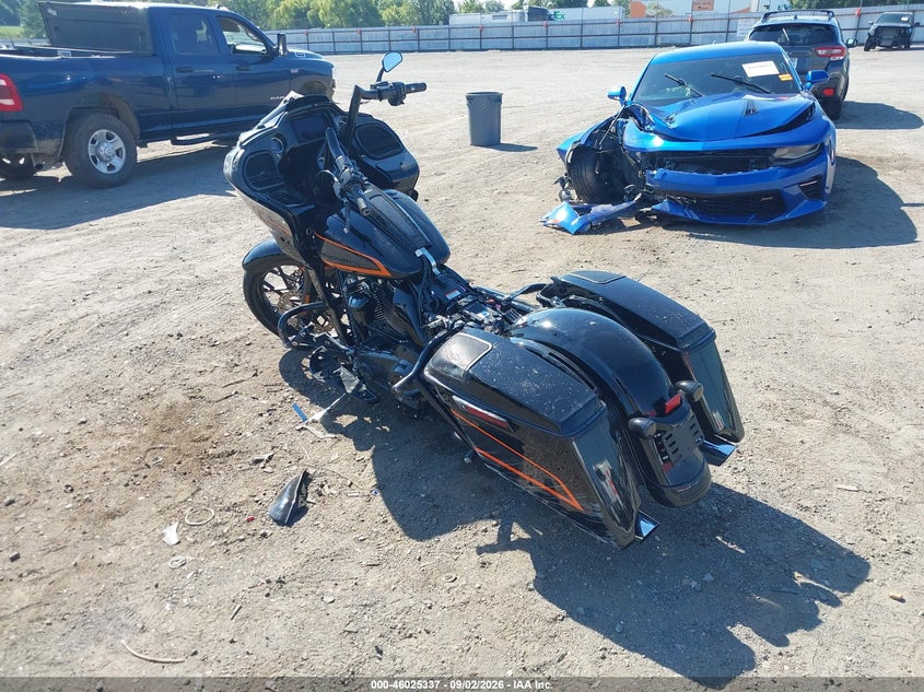 HARLEY-DAVIDSON FLTRXS 2022