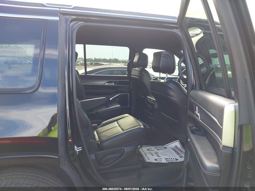 2025 JEEP WAGONEER auction photo 8