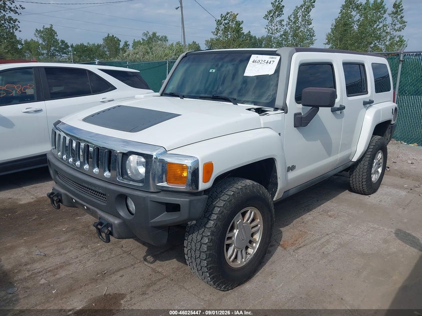 2006 HUMMER H3 SUV auction photo 2