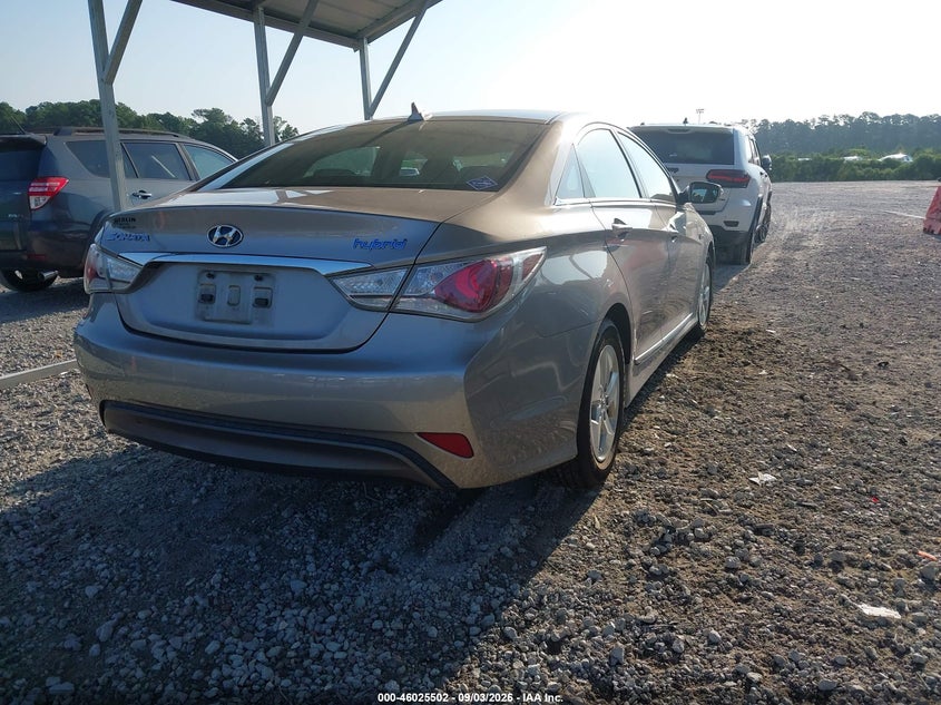 2011 HYUNDAI SONATA HYBRID auction photo 4