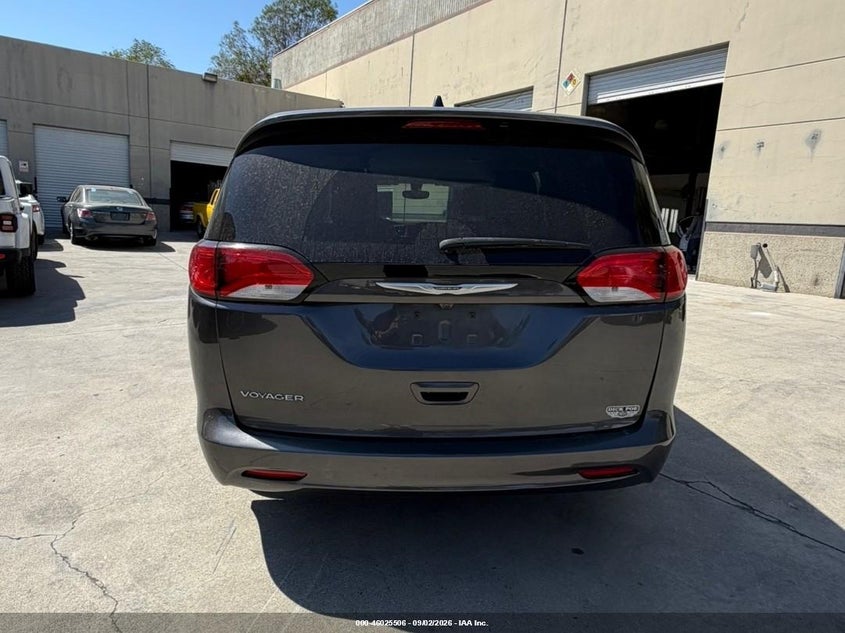 CHRYSLER VOYAGER 2021 VIN 2C4RC1DG7MR538413