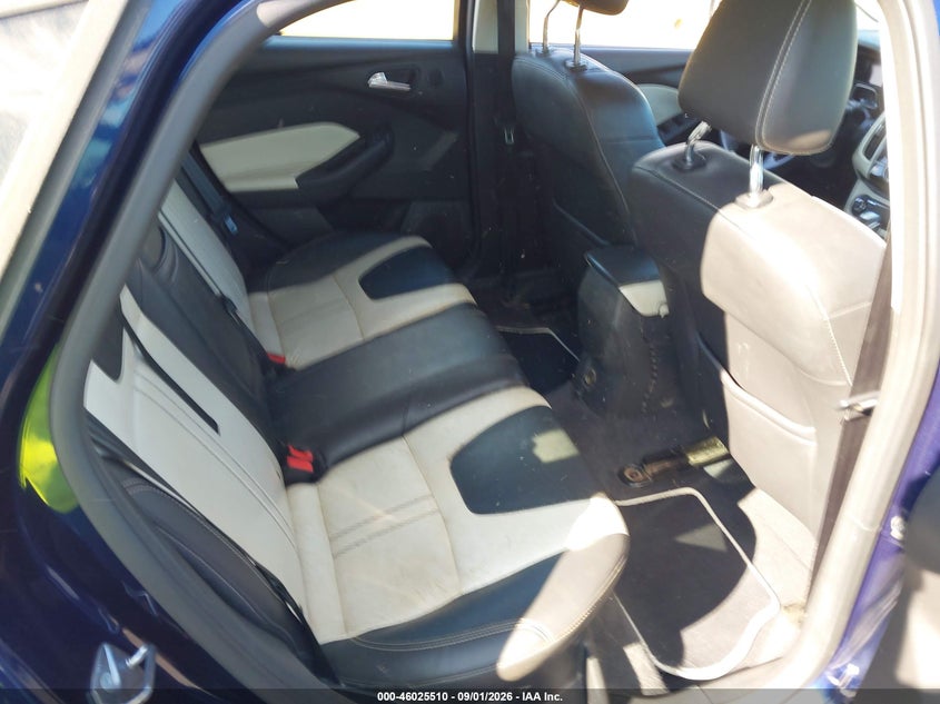 2012 FORD FOCUS auction photo 8