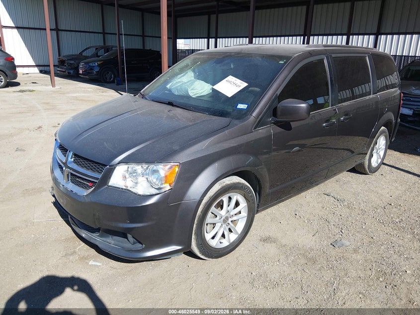 Фото 2 - DODGE GRAND CARAVAN
