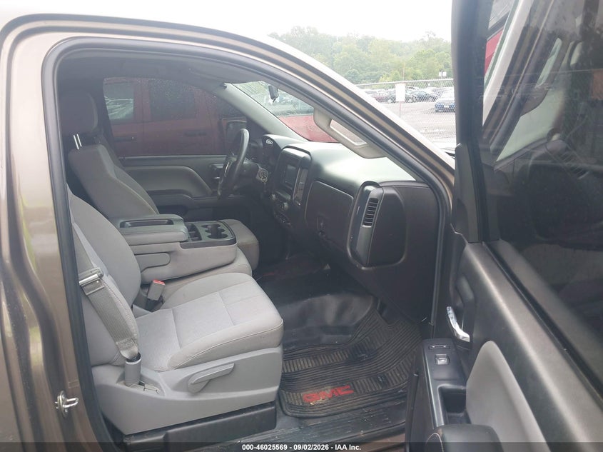 2014 GMC SIERRA 1500 auction photo 5