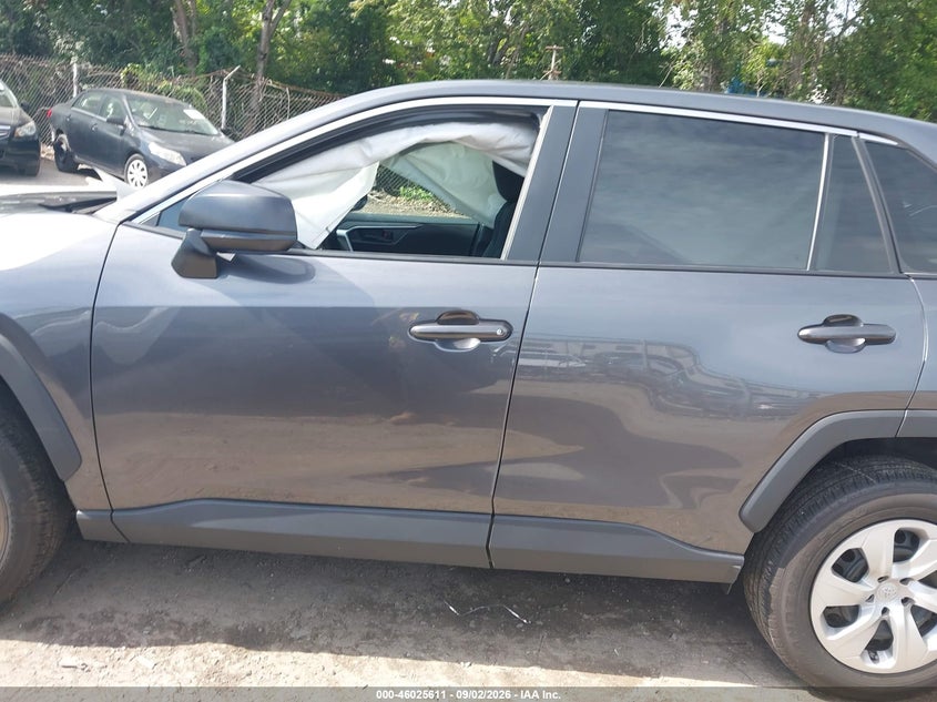 TOYOTA RAV4 - zdjęcie 14