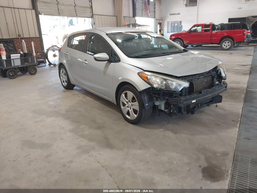 2016 KIA FORTE auction photo 1