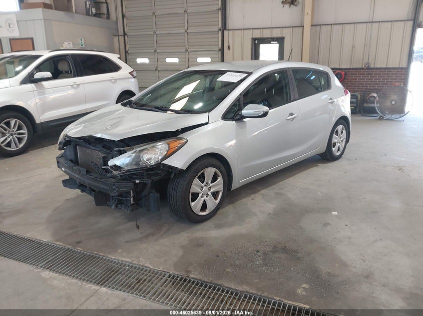 2016 KIA FORTE auction photo 2