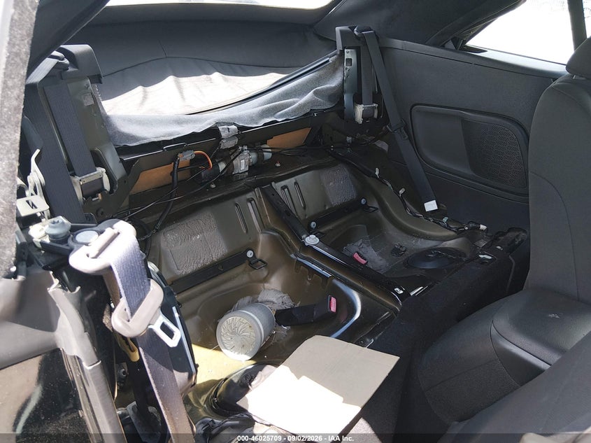 2009 FORD MUSTANG auction photo 8