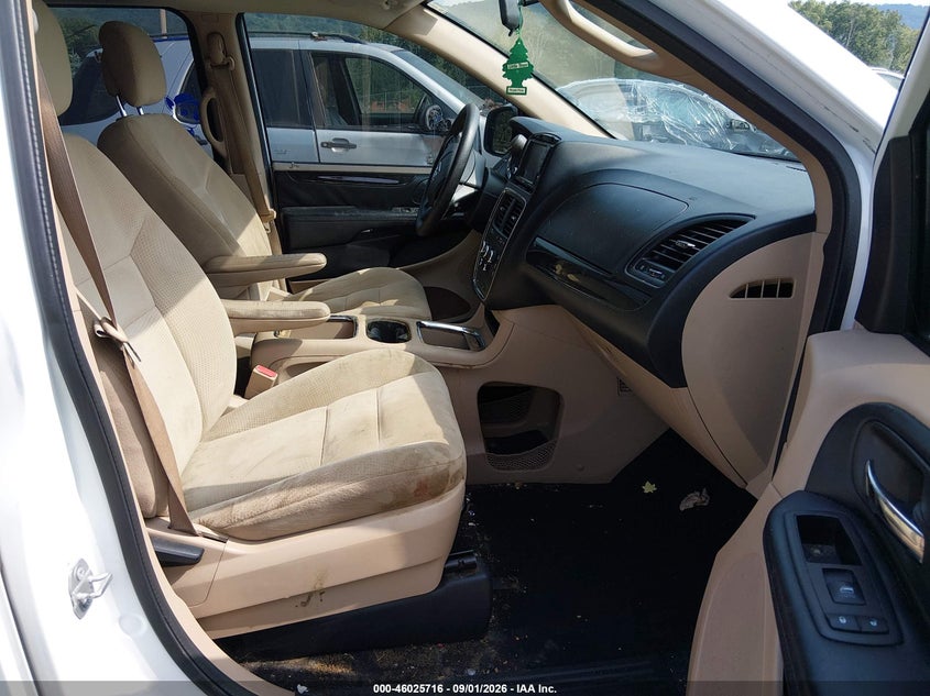 2016 DODGE GRAND CARAVAN auction photo 5