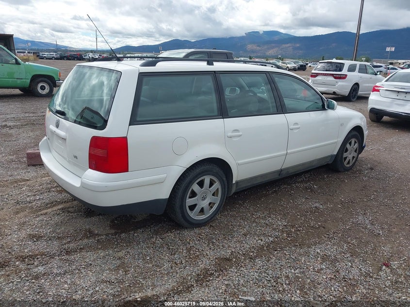 2001 VOLKSWAGEN PASSAT auction photo 4