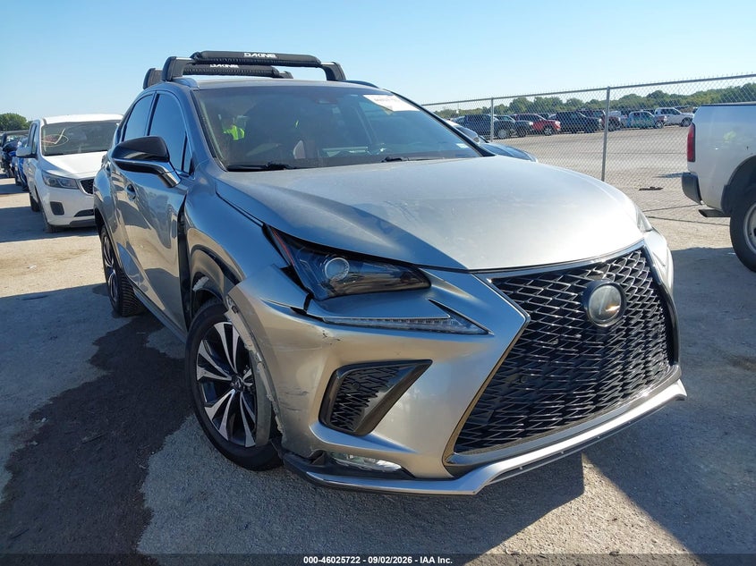 LEXUS NX 300 - zdjęcie 1