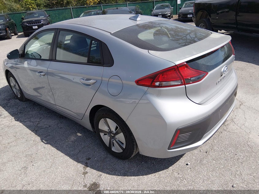 Vin: kmhc65lc5lu220712, lot: 46525164, hyundai ioniq hybrid blue 20203