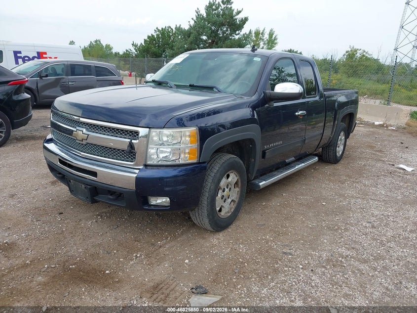 2010 CHEVROLET SILVERADO 1500 auction photo 2