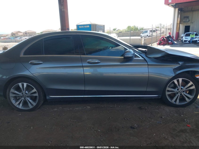 MERCEDES-BENZ C 300 2018 VIN 55SWF4JB5JU249573