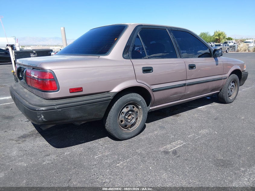 1992 TOYOTA COROLLA auction photo 4