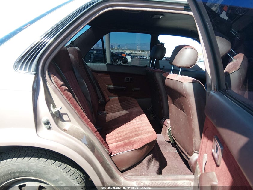 1992 TOYOTA COROLLA auction photo 8