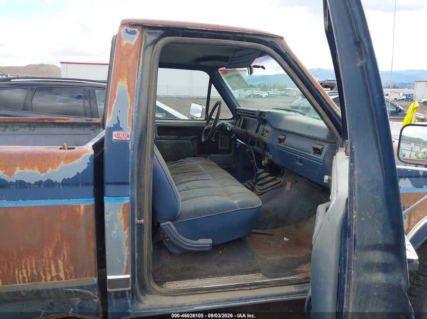 1986 FORD F250 auction photo 5