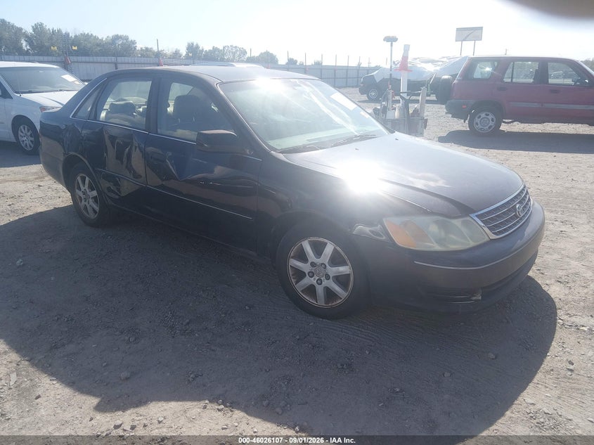 2003 TOYOTA AVALON auction photo 1