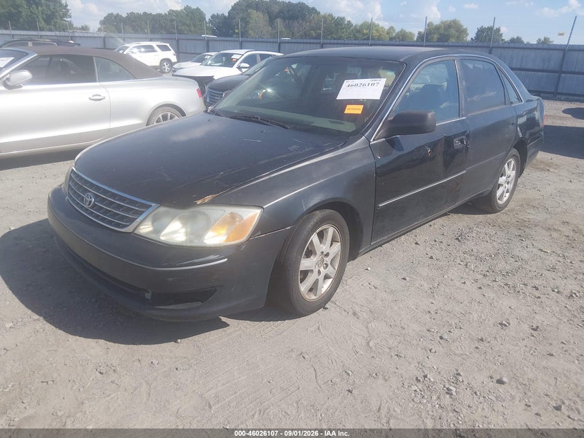 2003 TOYOTA AVALON auction photo 2