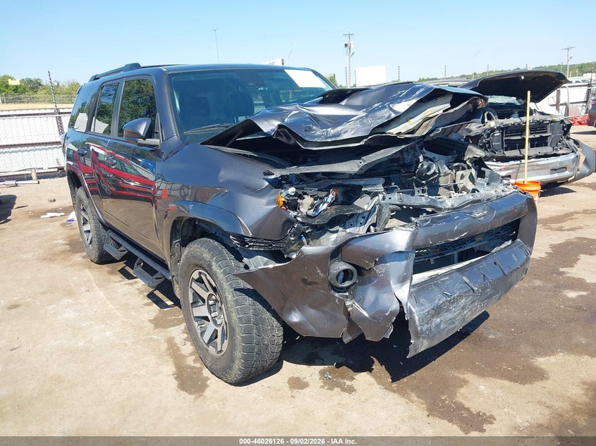 TOYOTA 4RUNNER - zdjęcie 1