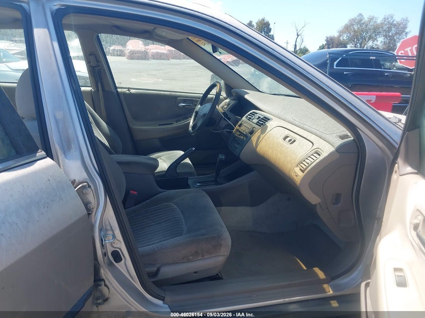 1998 HONDA ACCORD auction photo 5